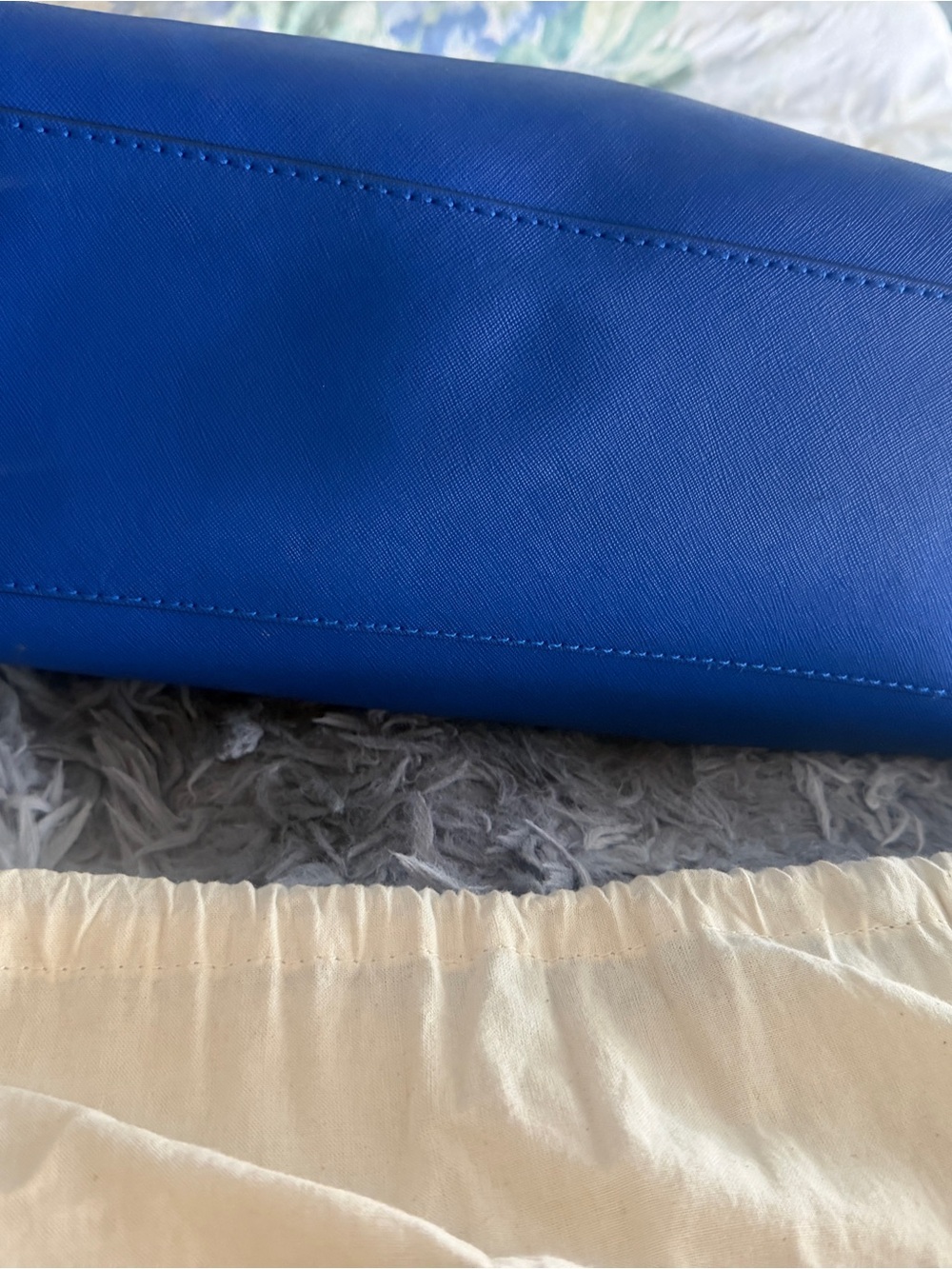 Michael Kors Cobalt Blue Leather Tote with Gold Hardware de